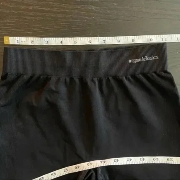 Organic Basics SilverTech Active Leggings - Picture 6 of 10